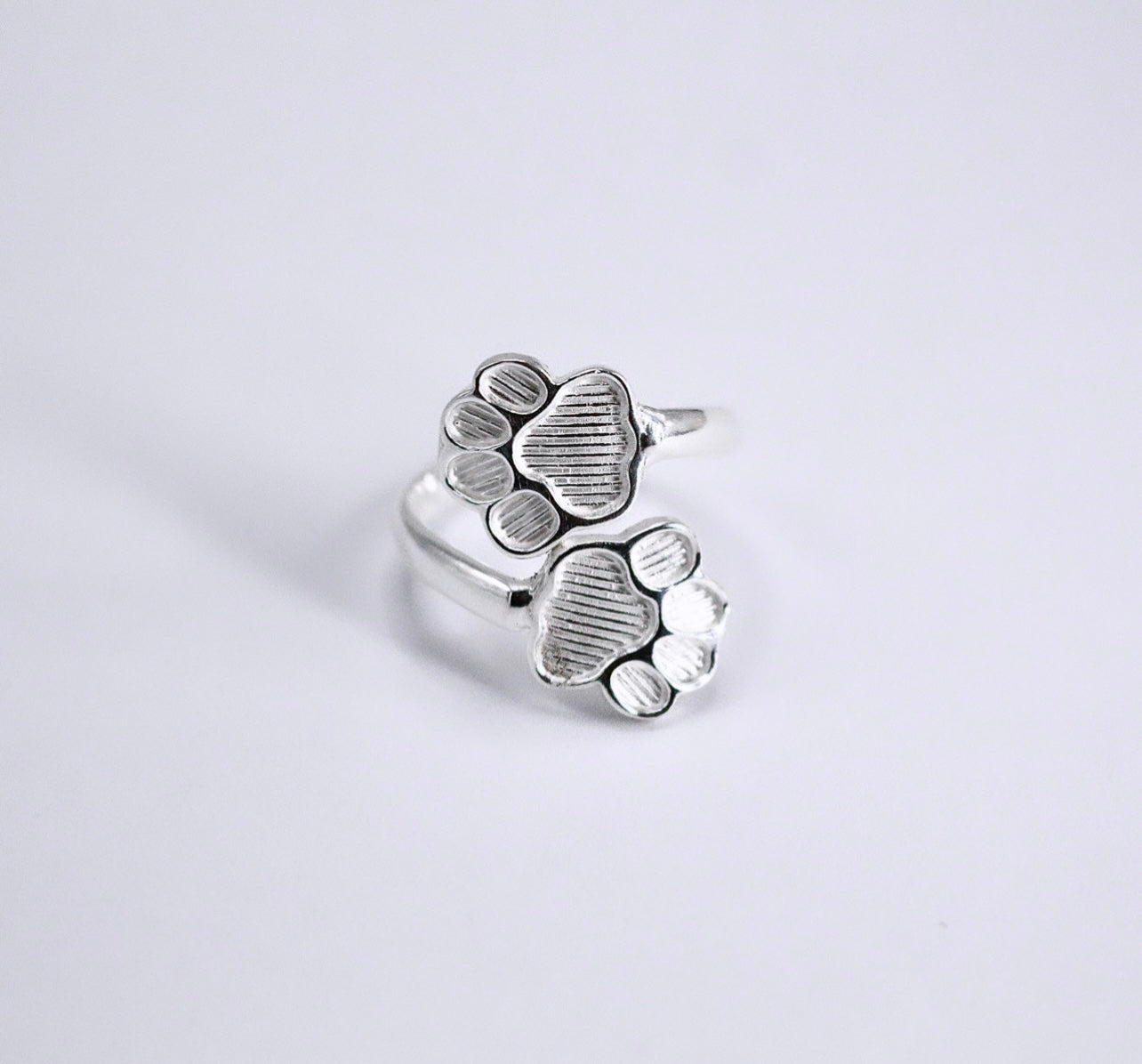 TWO PAWS Ring