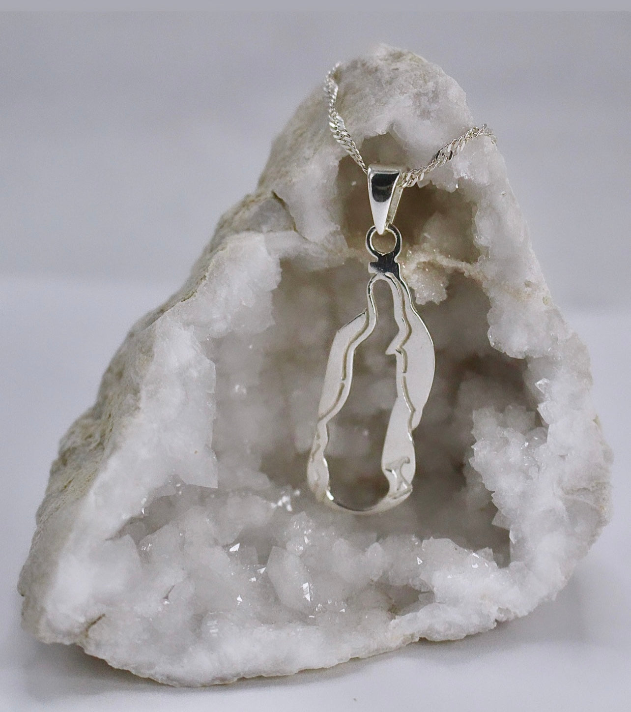 VIRGIN MARY SILHOUETTE Pendant