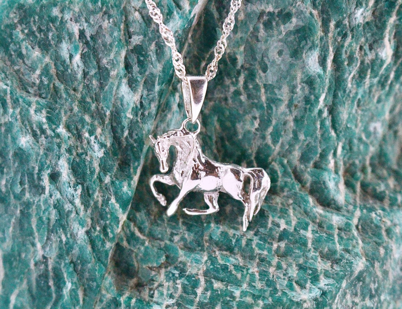 HORSE Pendant
