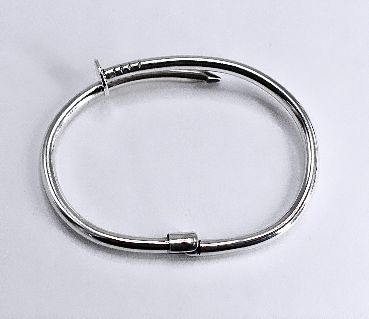 NAIL BANGLE Bracelet
