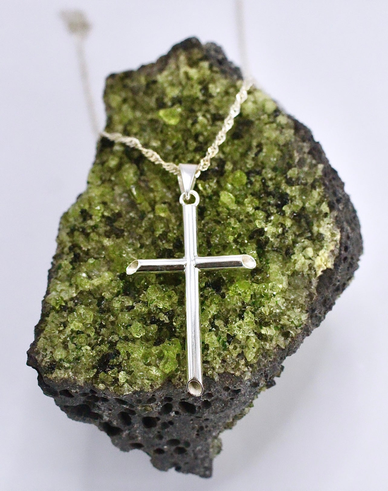 HOLLOW CROSS Pendant
