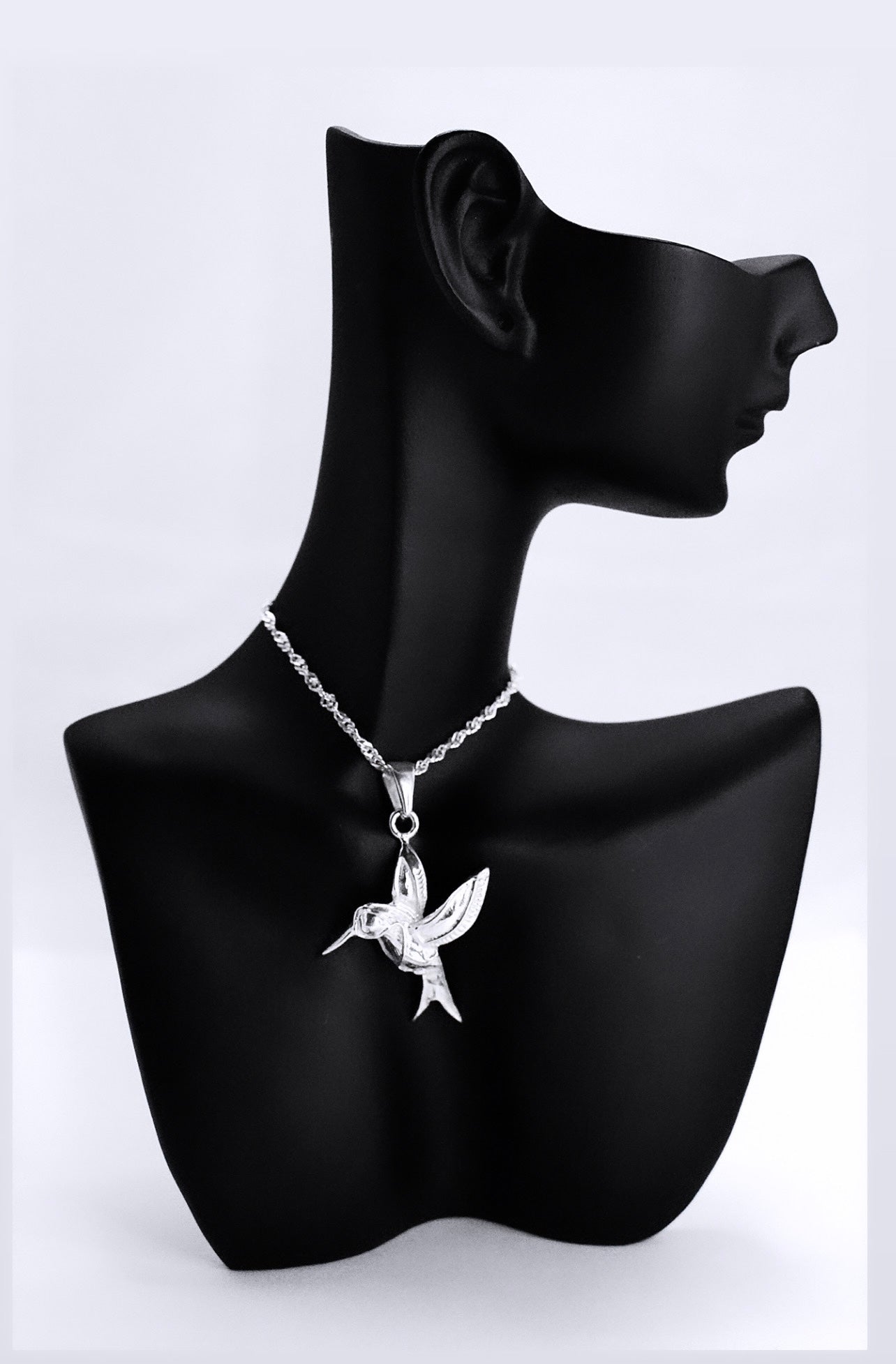 (L) HUMMING BIRD Pendant