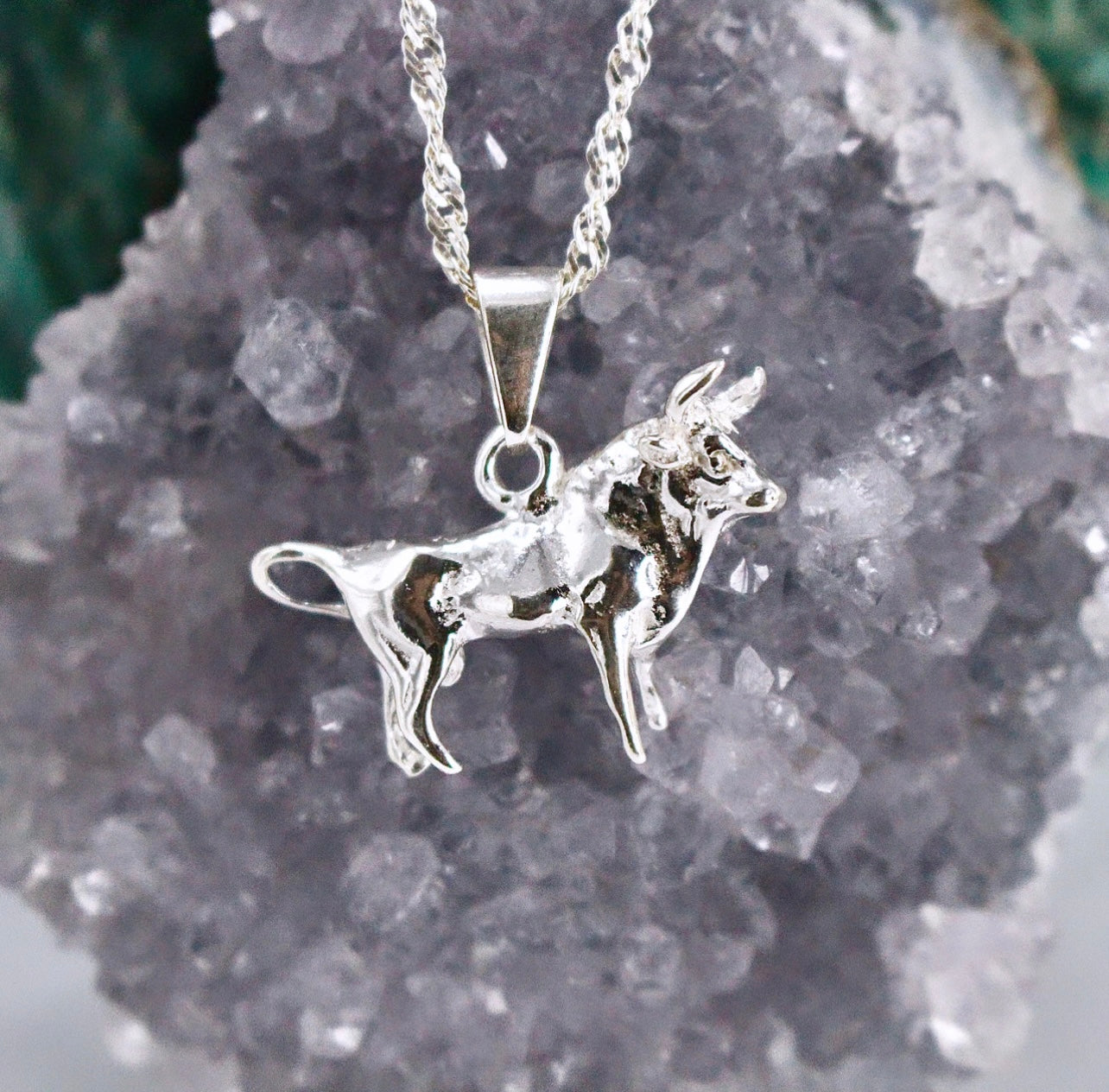BULL Pendant