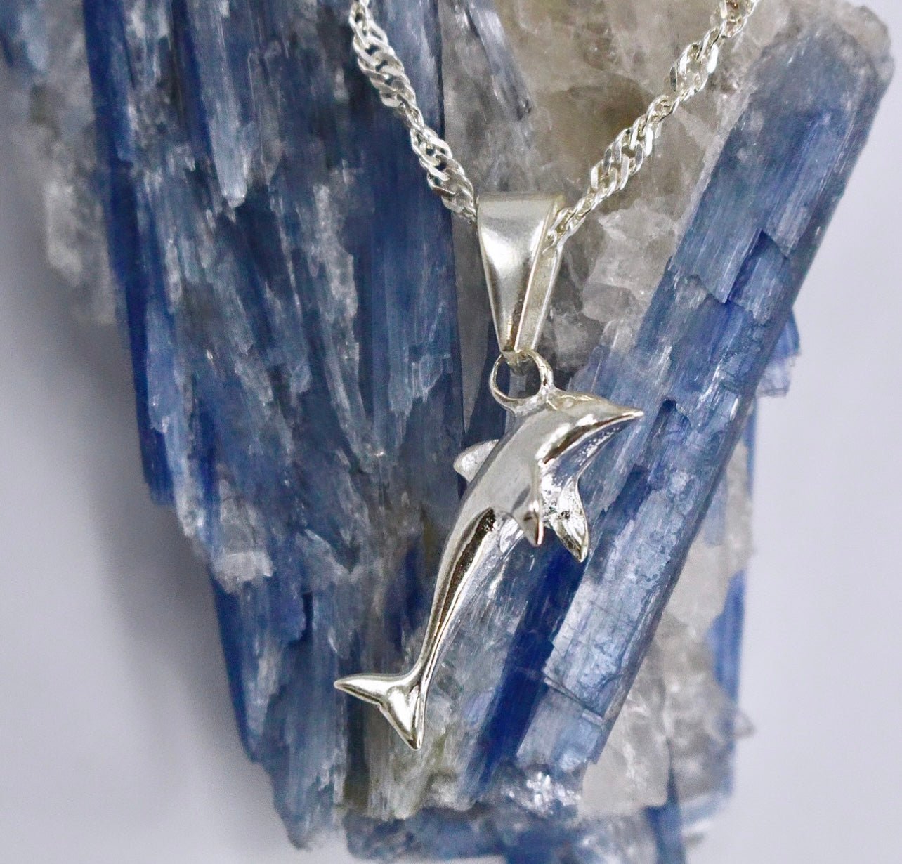 SMALL DOLPHIN Pendant