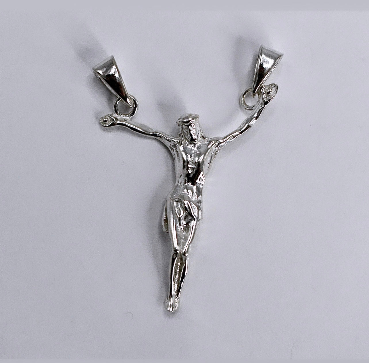 (L) JESUS Pendant