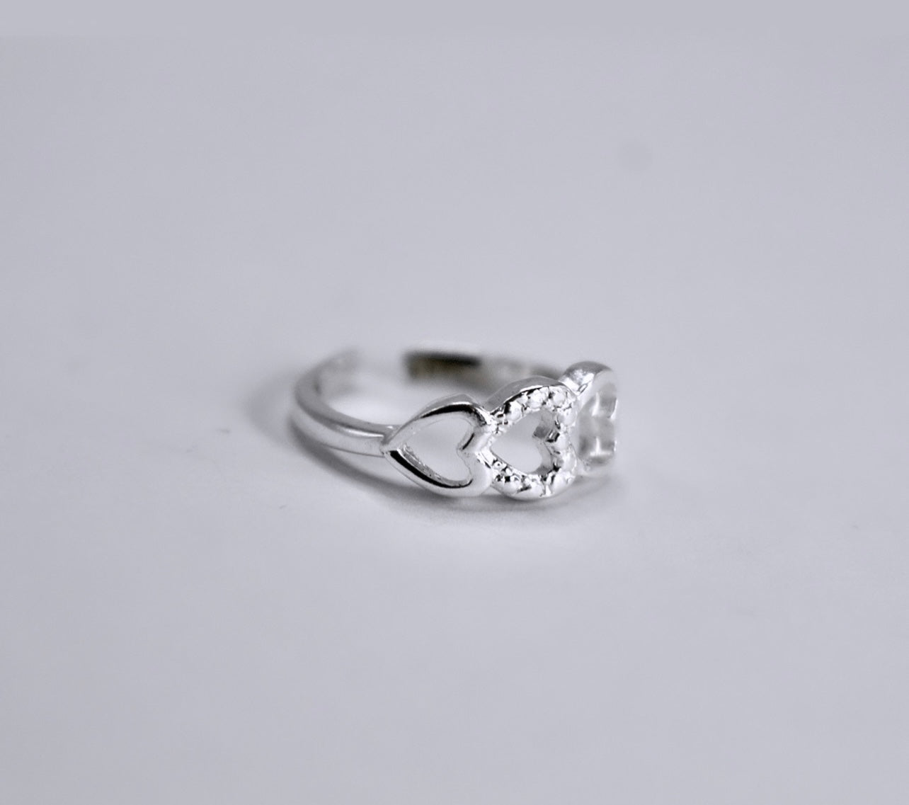 3 HEARTS (Mid Finger) or (Kids) Ring