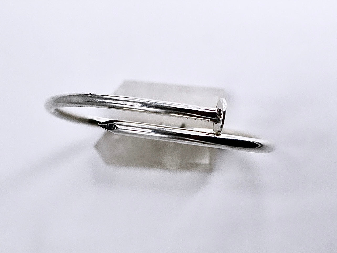 NAIL BANGLE Bracelet