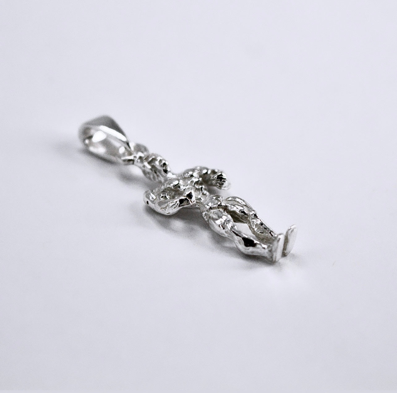BODY BUILDER Pendant