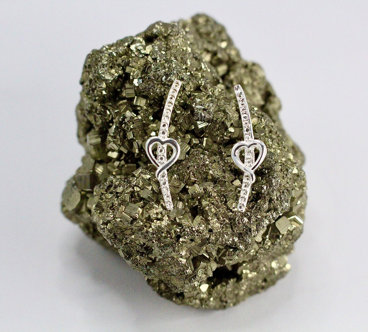 Climber (LINE W/ HEART) Earrings