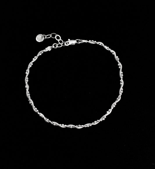 BRADES WITH RATS TAIL STYLE Bracelet