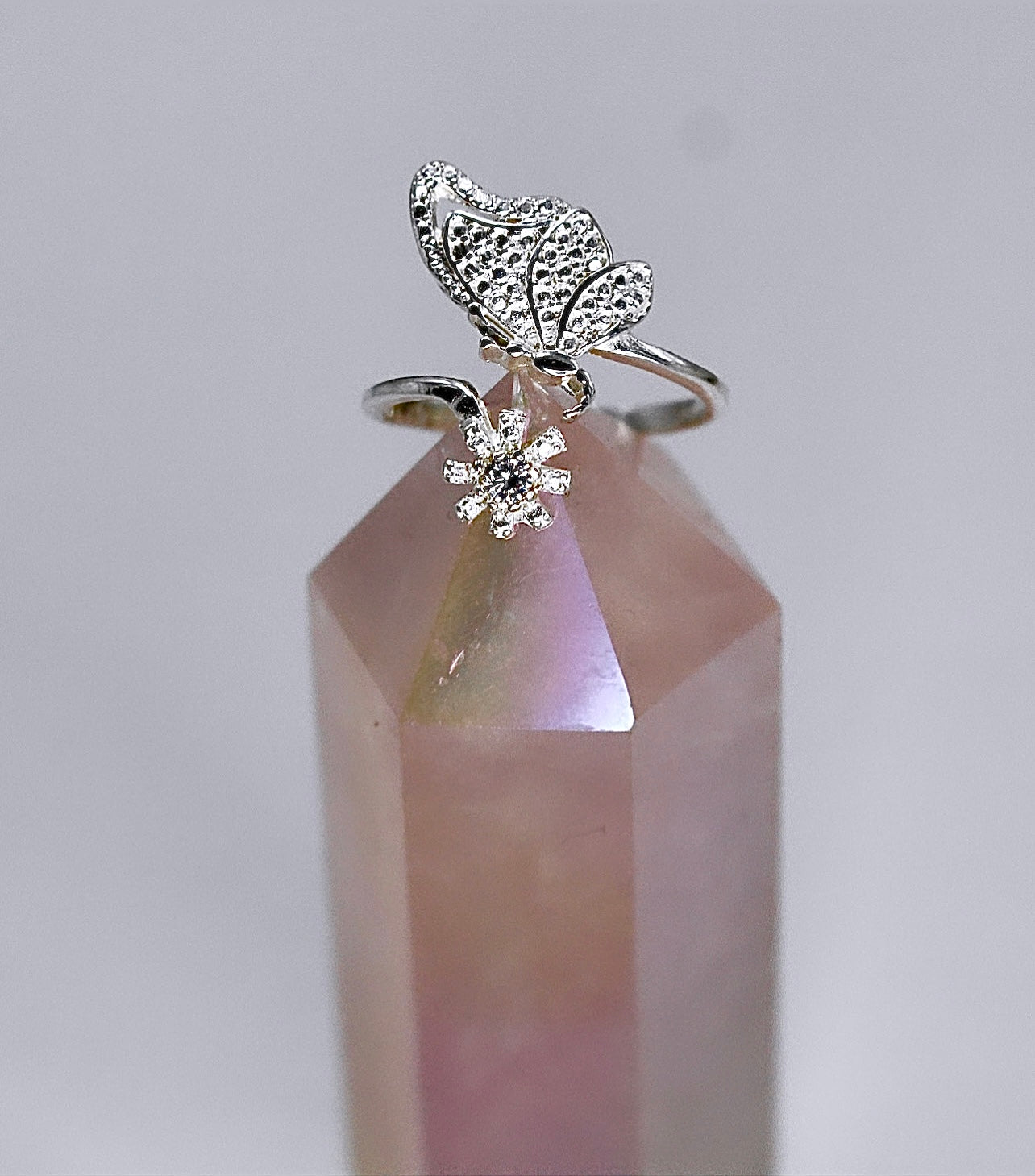 BUTTERFLY ON FLOWER Ring