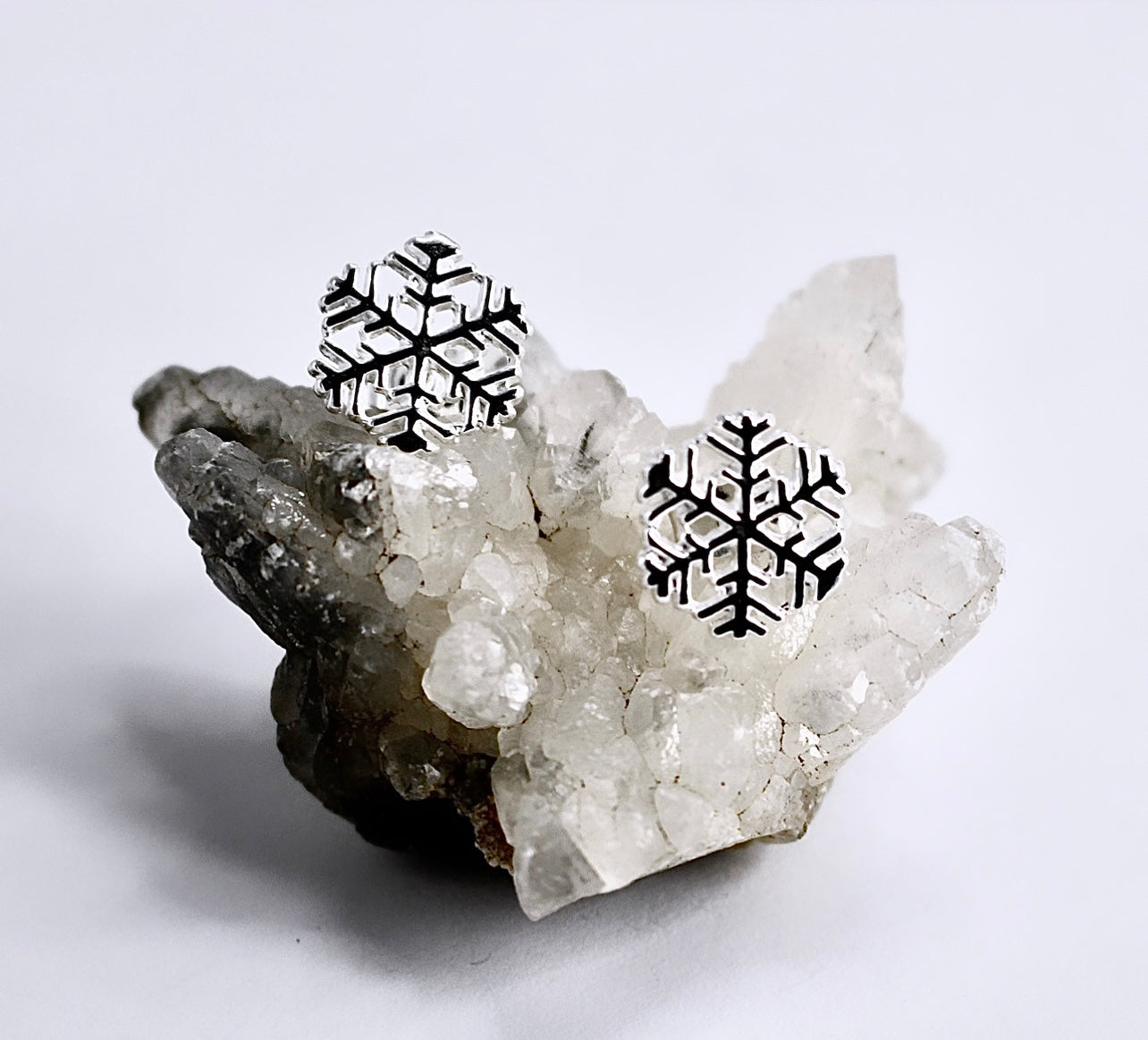 SNOWFLAKE Earrings