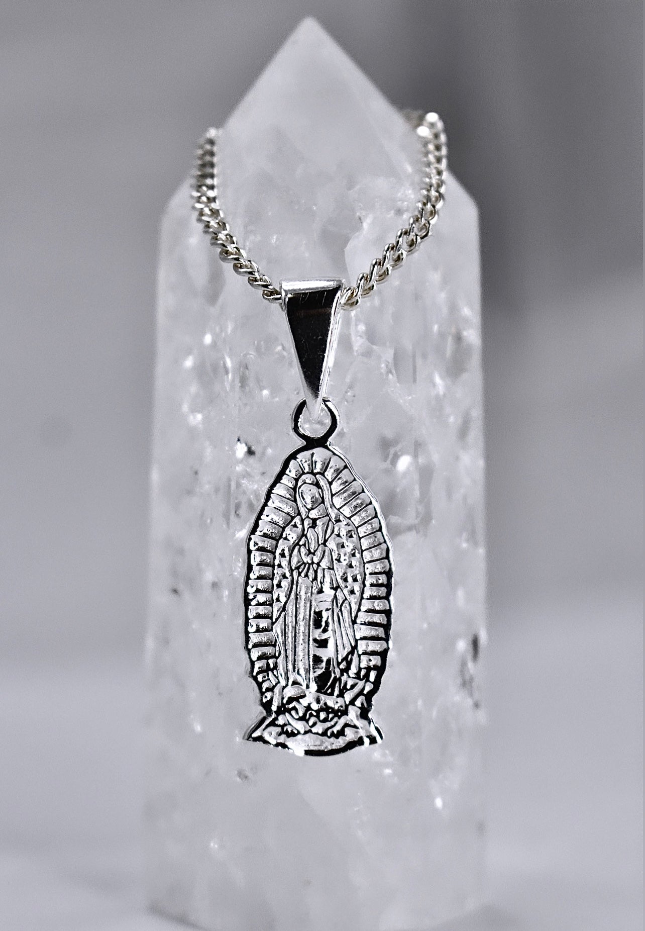 VIRGIN MARY Pendant