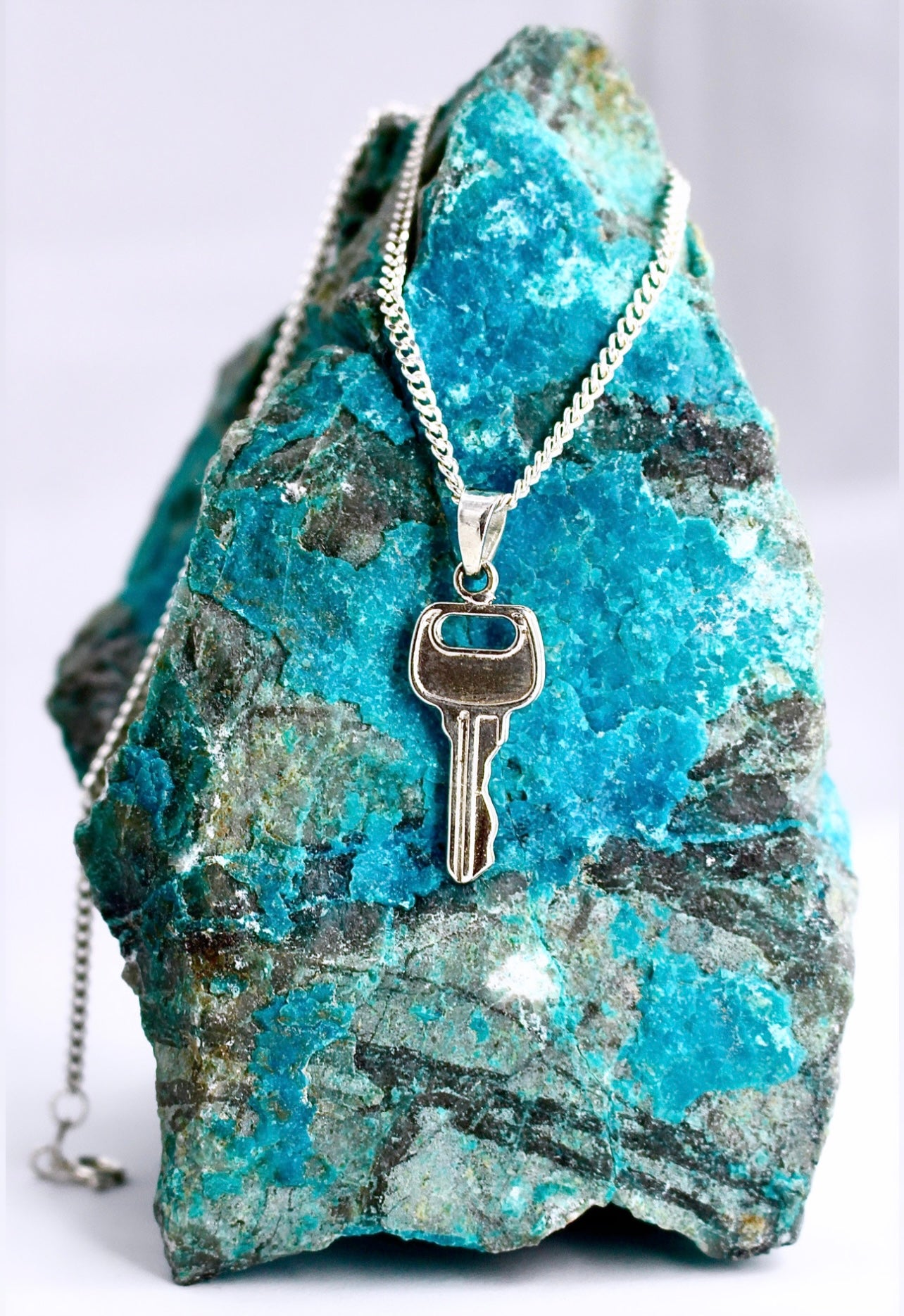 SMALL KEY Pendant