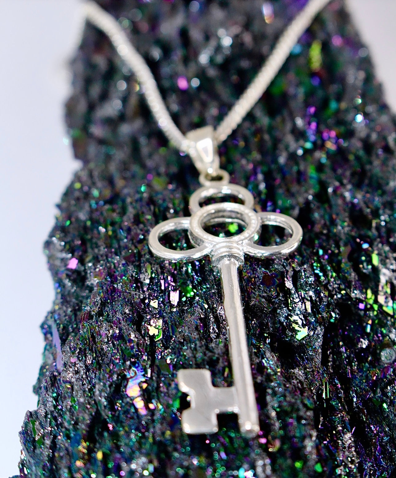 FANCY LARGE KEY Pendant