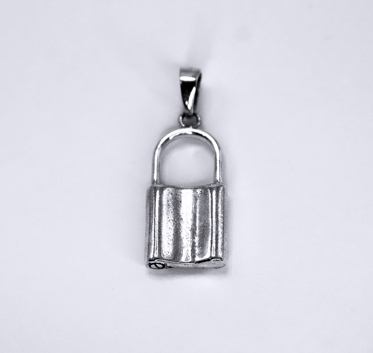 LOCK Pendant