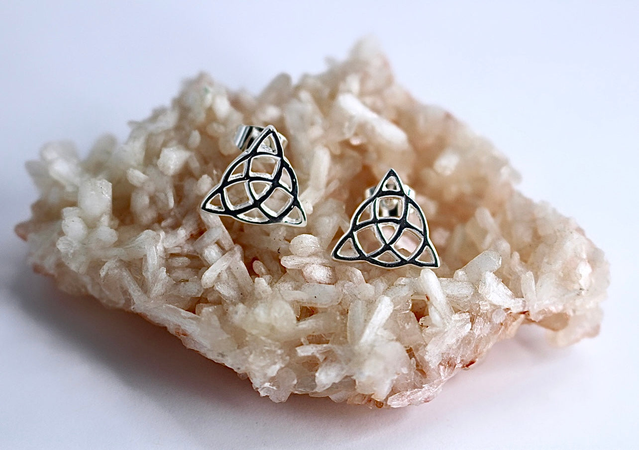 TRIQUETRA Earrings