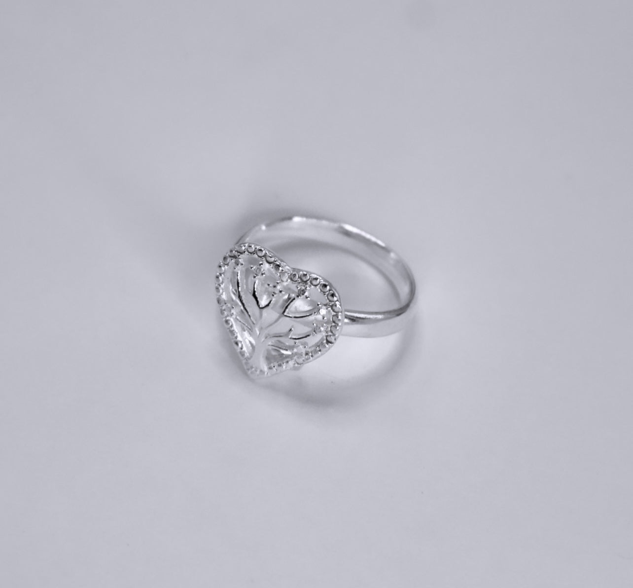 TREE OF LIFE IN HEART Ring